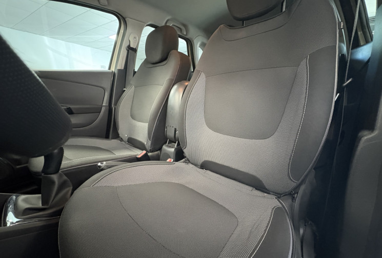 Renault Captur 90 tce Moteur 9 000 km . etat general parfait