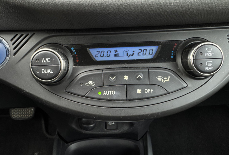 Toyota Yaris HSD 100ch DYNAMIC 5p