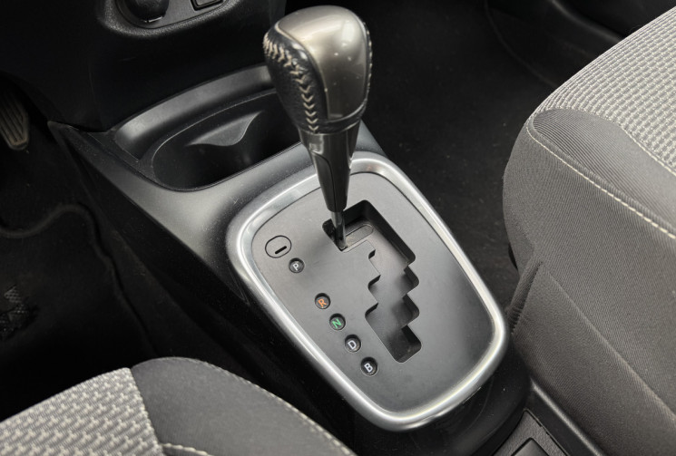 Toyota Yaris HSD 100ch DYNAMIC 5p