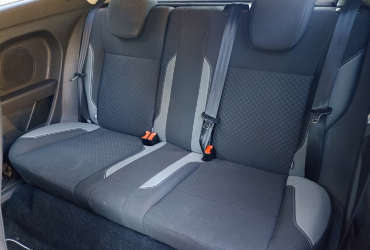 Ford Fiesta VI (2) 3 portes 1.0 EcoBoost 100 cv - Clim - Bluetooth - Régulateur - Radars