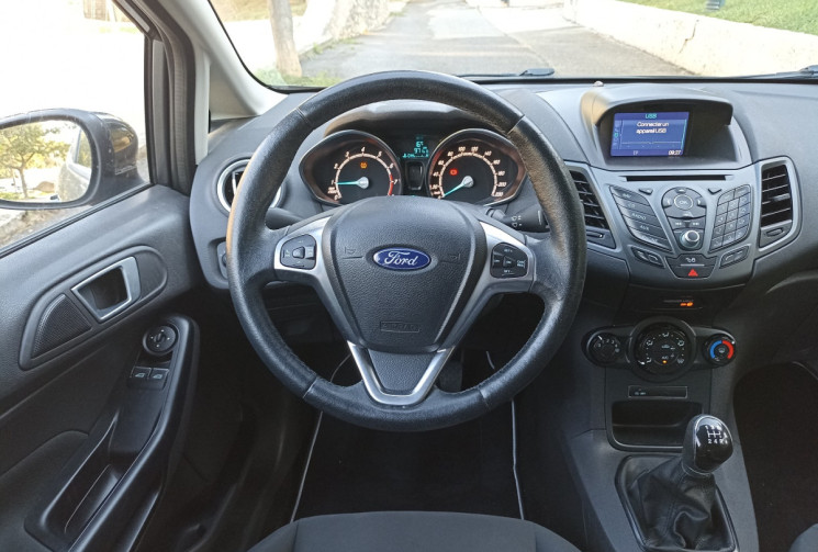 Ford Fiesta VI (2) 3 portes 1.0 EcoBoost 100 cv - Clim - Bluetooth - Régulateur - Radars