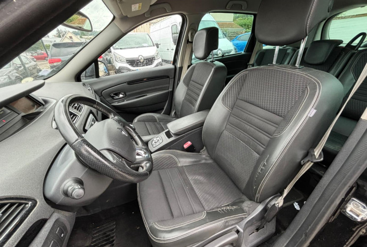Renault GRAND SCENIC 1.6 DCI / 130 CH / ENERGY BOSE 7 PLACES