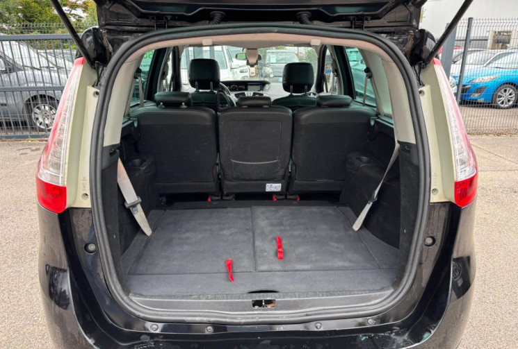 Renault GRAND SCENIC 1.6 DCI / 130 CH / ENERGY BOSE 7 PLACES