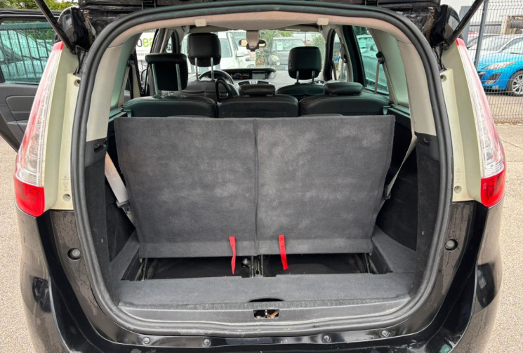 Renault GRAND SCENIC 1.6 DCI / 130 CH / ENERGY BOSE 7 PLACES