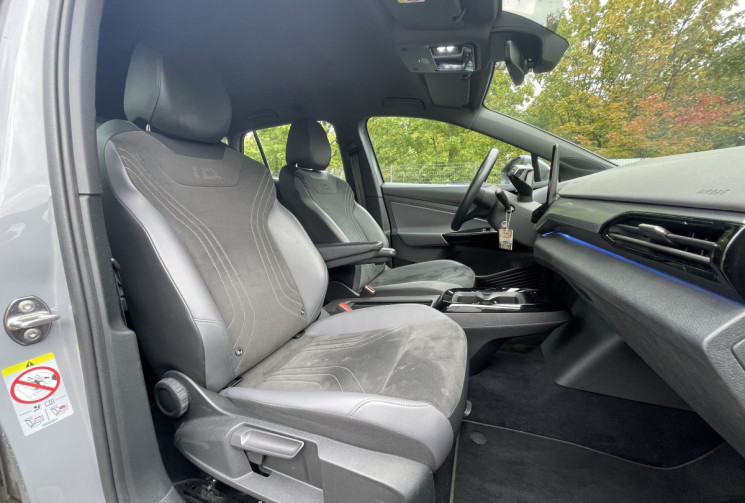 Volkswagen ID.4 204 ch Pro Performance 77 kW / Pack Confort Plus / Apple Carplay /  Siège Chauffant Volkswagen ID.4 204 ch Pro Performance 77 kW / Pack Confort Plus / Apple Carplay /  Siège Chauffant