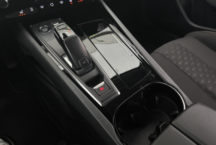 Peugeot 508 SW 1.5 BLUEHDI 130CH ACTIVE PACK EAT8 / CAMERA / CARPLAY / SIEGE CHAUFFANT/SUIVI PEUGEOT Peugeot 508 SW 1.5 BLUEHDI 130CH ACTIVE PACK EAT8 / CAMERA / CARPLAY / SIEGE CHAUFFANT/SUIVI PEUGEOT