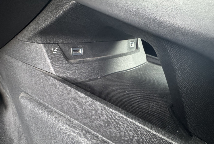Peugeot 508 SW BLUEHDI 130 S&S ACTIVE PACK EAT8 / CAMERA 360 / SIEGE CHAUFFANT
