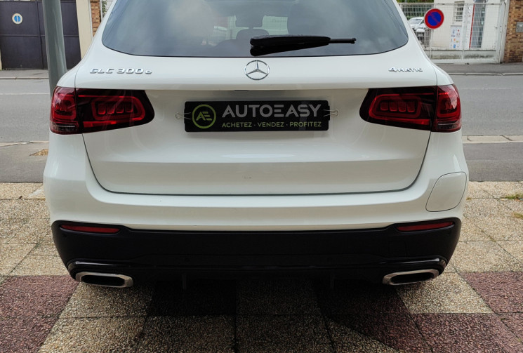 Mercedes GLC Phase 2 300e 4MATIC 9G-TRONIC 211 cv AMG LINE