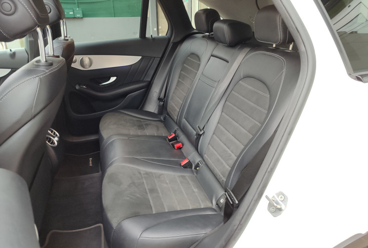 Mercedes GLC Phase 2 300e 4MATIC 9G-TRONIC 211 cv AMG LINE