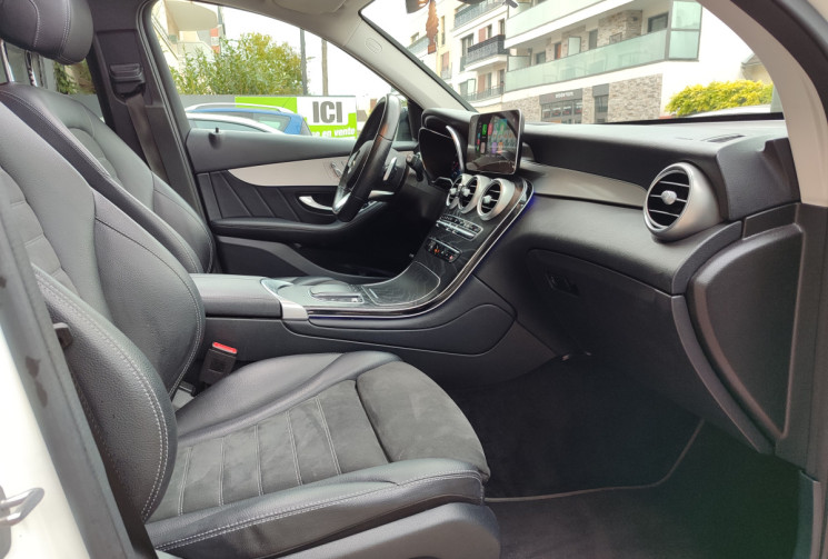 Mercedes GLC Phase 2 300e 4MATIC 9G-TRONIC 211 cv AMG LINE