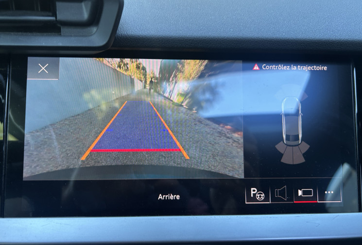 Audi A3 Limousine 35 2.0 TDI S Tronic7 150 S-line Virtual cockpit / Carplay / toit ouvrant