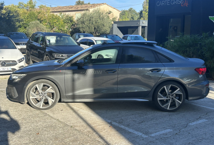 Audi A3 Limousine 35 2.0 TDI S Tronic7 150 S-line Virtual cockpit / Carplay / toit ouvrant