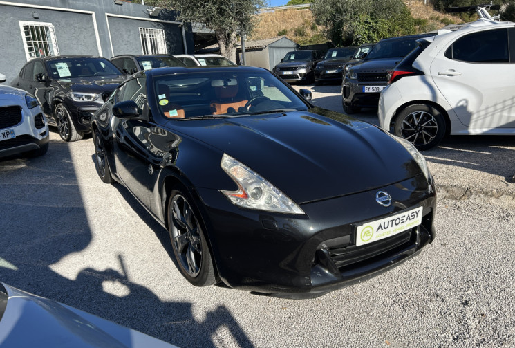 Nissan 370 Z COUPE 3.7 V6 328 Ch PACK AUTO * ORIGINE FRANCE * INTERIEUR CUIR ORANGE * 