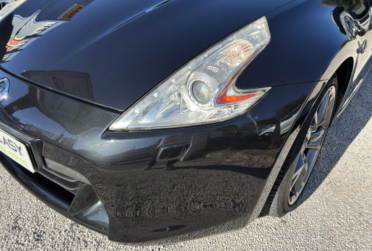 Nissan 370 Z COUPE 3.7 V6 328 Ch PACK AUTO * ORIGINE FRANCE * INTERIEUR CUIR ORANGE * 