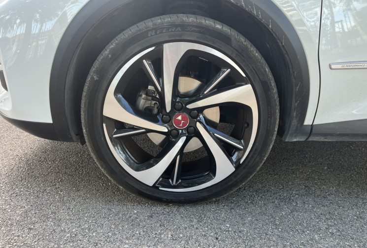 DS DS 7 Crossback BlueHDi 2.0 180ch Performance Line + EAT8 / 1ère Main