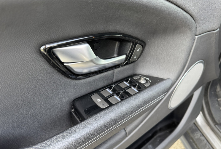 Land-Rover Range Rover Evoque 2.0D 180CH TD4 HSE DYNAMIC