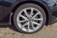 SEAT Leon 1.8 TSI 180 FR DSG Toit Ouvrant Webasto Seat Sound Attelage 
