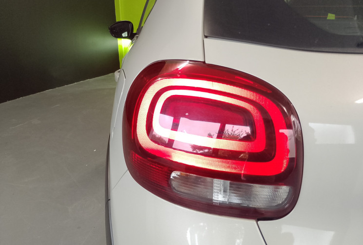 Citroën C3 Citroën C3 III 1.2i 83 S&S Feel Pack 