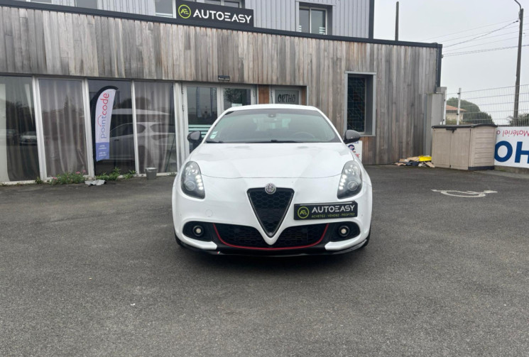 Alfa Romeo GIULIETTA   120 CV 1.6 JTDM SPORT / GPS / ALCANTARA / GARANTIE 12 MOIS 
