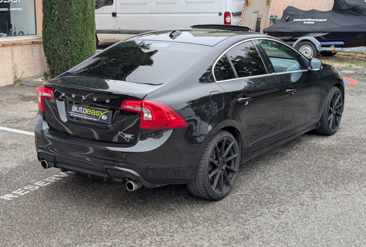 Volvo S60 AWD 304ch R-Design Geartronic