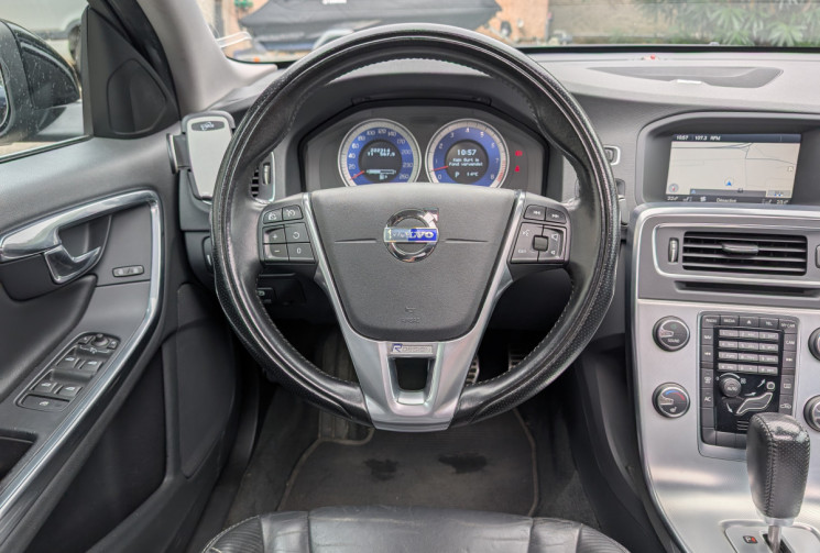 Volvo S60 AWD 304ch R-Design Geartronic