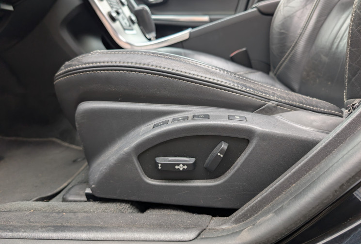 Volvo S60 AWD 304ch R-Design Geartronic