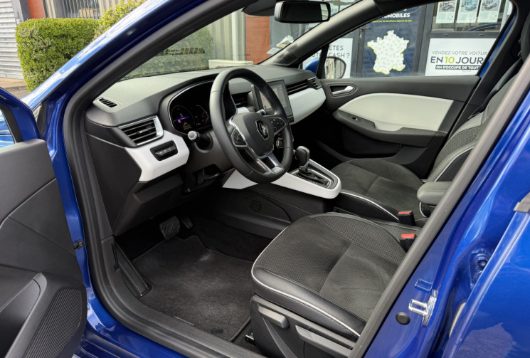 Renault CLIO V 1.6 E-TECH 140H 90 HYBRID INTENS/ CARPLAY/ PACK CITY