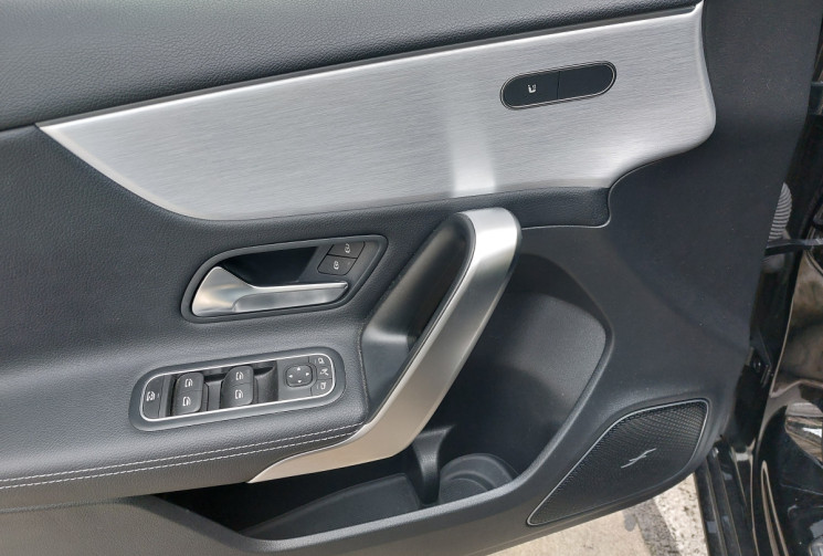 Mercedes Classe A 200 PROGRESSIVE LINE / CAMERA 360 /SIEGES CHAUFFANTS / ENTRETIENS MERCEDES...