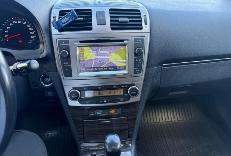 Toyota AVENSIS SW 150 D-CAT SKYVIEW BOITE AUTOMATIQUE