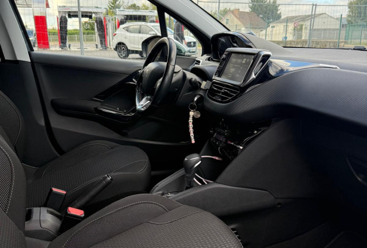 Peugeot 208 ALLURE 110ch BOITE AUTOMATIQUE