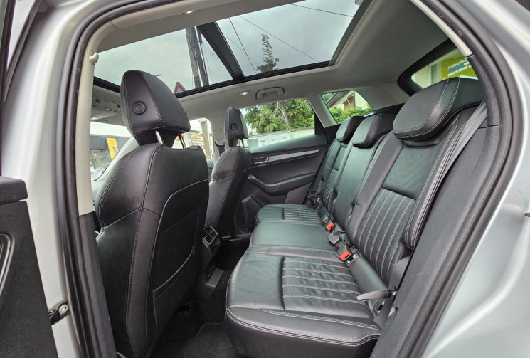 Skoda Karoq 2.0 TDI 150 ch SCR Style 4x4 DSG Cuir Toit panoramique 