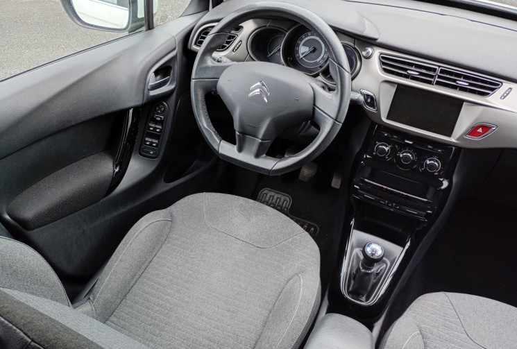 Citroën C3  CITROËN C3 II - 1.0 VTi 68 cv Confort