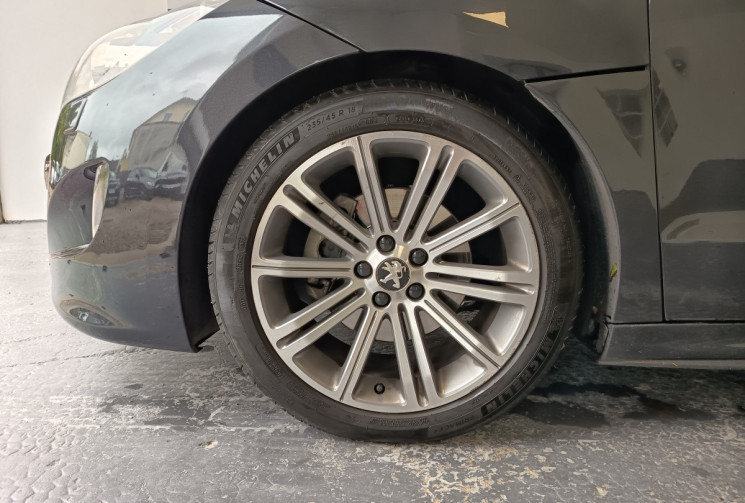 Peugeot RCZ 2.0 HDI 163CV FAIBLE KILOMETRAGE ET ENTRETIEN A JOUR VEHICULE GARANTIE 6 MOIS