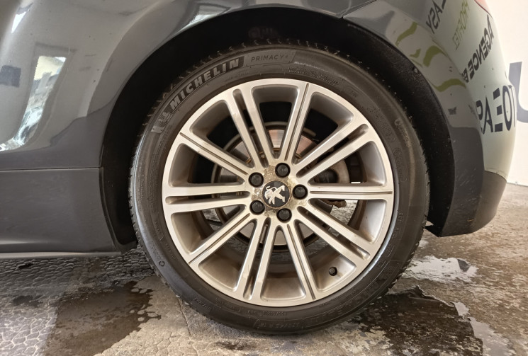 Peugeot RCZ 2.0 HDI 163CV FAIBLE KILOMETRAGE ET ENTRETIEN A JOUR VEHICULE GARANTIE 6 MOIS