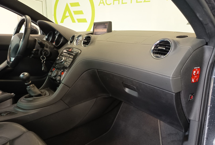 Peugeot RCZ 2.0 HDI 163CV FAIBLE KILOMETRAGE ET ENTRETIEN A JOUR VEHICULE GARANTIE 6 MOIS