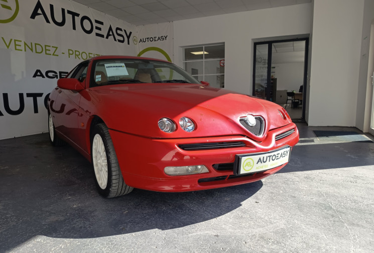 Alfa Romeo GTV 916 PHASE 2 2.0 TWIN SPARK 155CV MECANIQUE RESTAUREE SELLERIE CUIR Alfa Romeo GTV 916 PHASE 2 2.0 TWIN SPARK 155CV MECANIQUE RESTAUREE SELLERIE CUIR