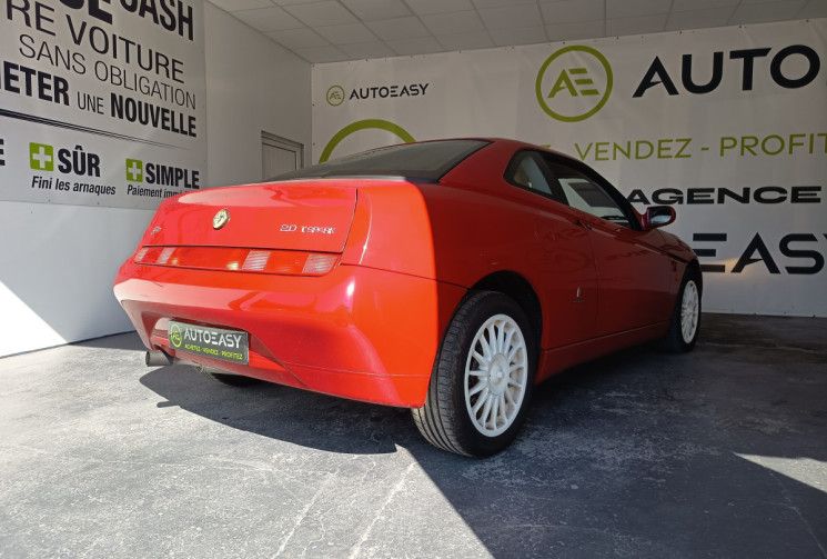 Alfa Romeo GTV 916 PHASE 2 2.0 TWIN SPARK 155CV MECANIQUE RESTAUREE SELLERIE CUIR Alfa Romeo GTV 916 PHASE 2 2.0 TWIN SPARK 155CV MECANIQUE RESTAUREE SELLERIE CUIR