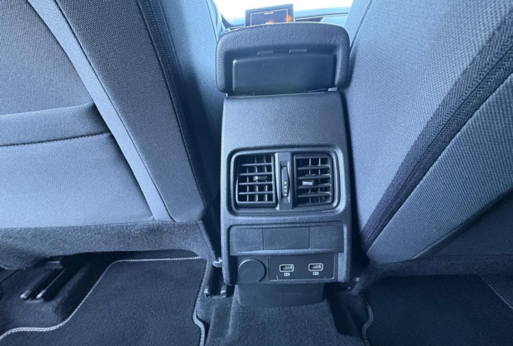 Renault Arkana E-TECH 1.6 145 HYBRID BUSINESS / 1ERE MAIN / FULL ENTRETIEN RENAULT /GARANTIE 12 MOIS