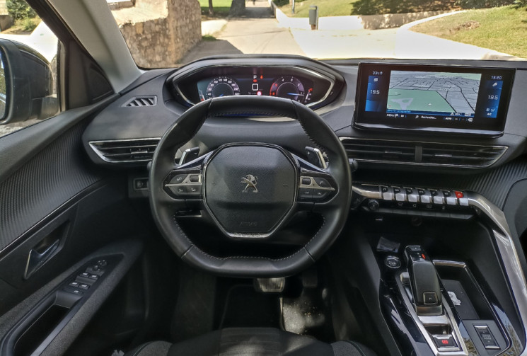 Peugeot 3008 1.5L HDI 130CH STYLE - CAMERA - SUIVI COMPLET PEUGEOT Peugeot 3008 1.5L HDI 130CH STYLE - CAMERA - SUIVI COMPLET PEUGEOT