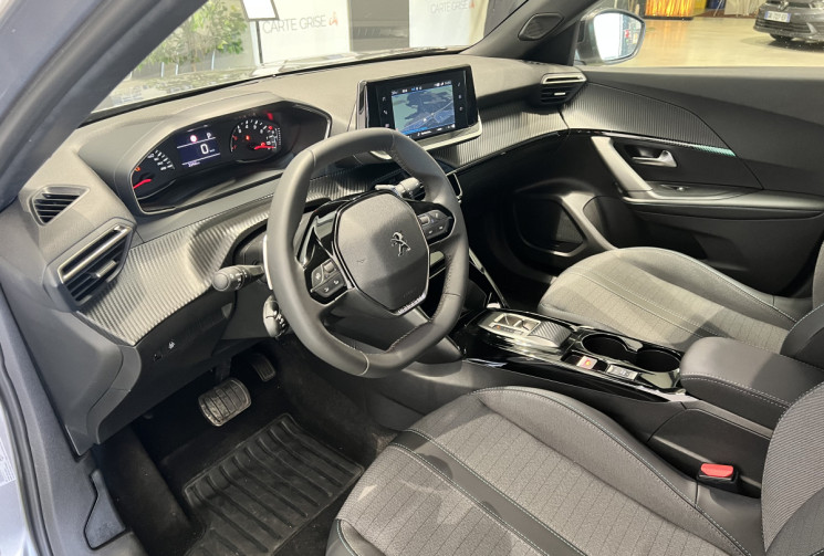 Peugeot 2008 1.2 130 CH ALLURE EAT8