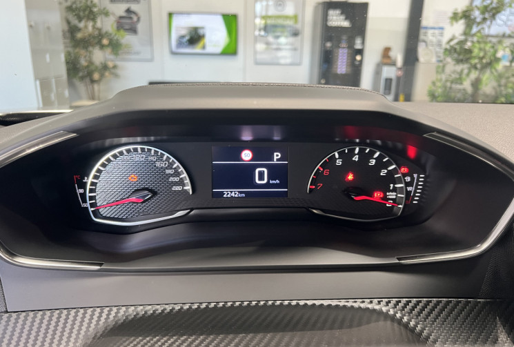 Peugeot 2008 1.2 130 CH ALLURE EAT8