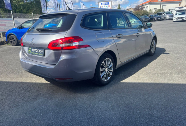 Peugeot 308 SW SW PH II 1.2 THP 110 cv / GPS / CAMERA RECUL / DISTRI NEUVE / GARANTIE 12 MOIS  