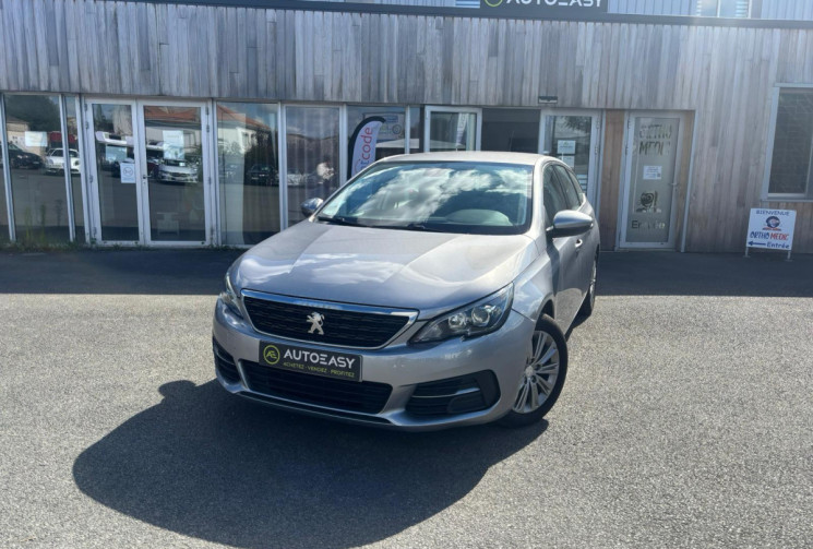 Peugeot 308 SW SW PH II 1.2 THP 110 cv / GPS / CAMERA RECUL / DISTRI NEUVE / GARANTIE 12 MOIS  