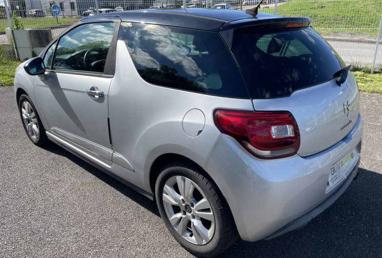 Citroën DS3 1.2 VTi 16V 82CV  SO CHIC