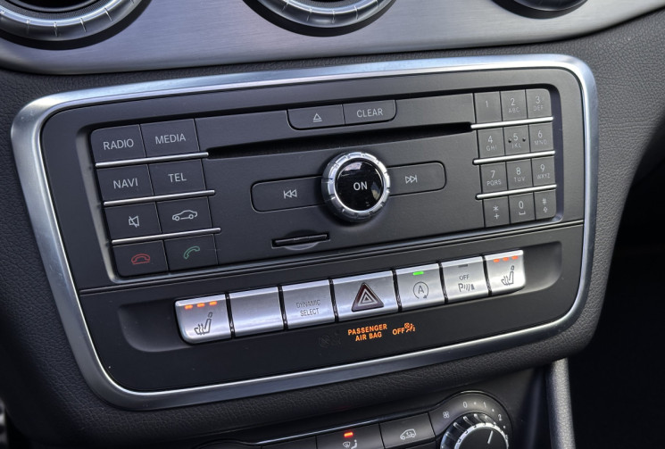 Mercedes CLA SHOOTING BRAKE 200 1.6 i 7G-DCT 156 cv FASCINATION- PACK AMG - CARPLAY