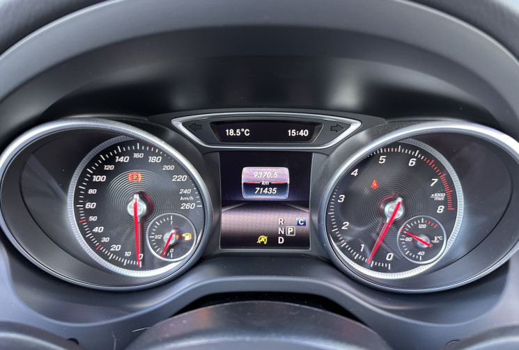 Mercedes CLA SHOOTING BRAKE 200 1.6 i 7G-DCT 156 cv FASCINATION- PACK AMG - CARPLAY