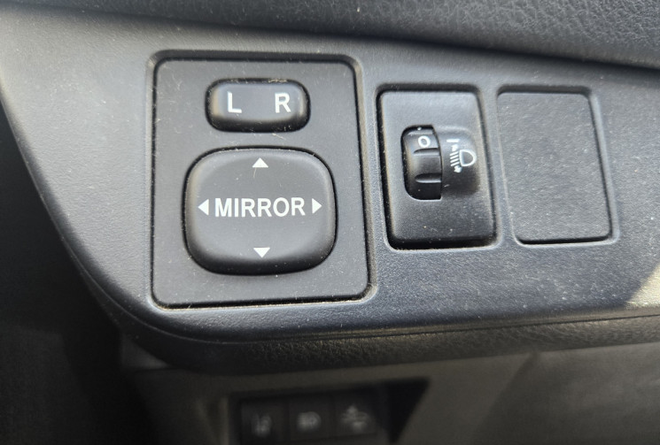 Toyota Yaris 110 VVT-i Design Y20 5p MY19 * CARPLAY * CAMERA DE RECUL*  