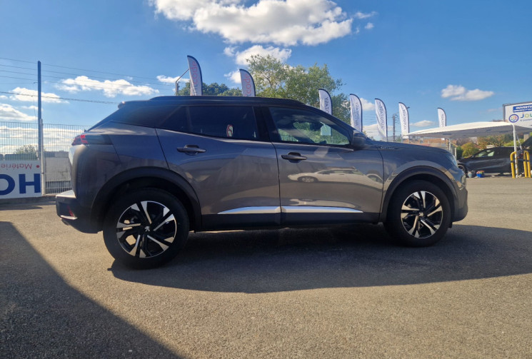 Peugeot 2008 II 1.5 BLUEHDI 16V 102 GT LINE / TOIT OUVRANT / TRES BON ETAT / GARANTIE 12 MOIS