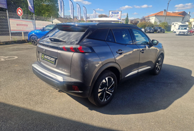 Peugeot 2008 II 1.5 BLUEHDI 16V 102 GT LINE / TOIT OUVRANT / TRES BON ETAT / GARANTIE 12 MOIS