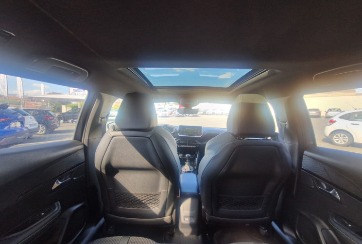 Peugeot 2008 II 1.5 BLUEHDI 16V 102 GT LINE / TOIT OUVRANT / TRES BON ETAT / GARANTIE 12 MOIS
